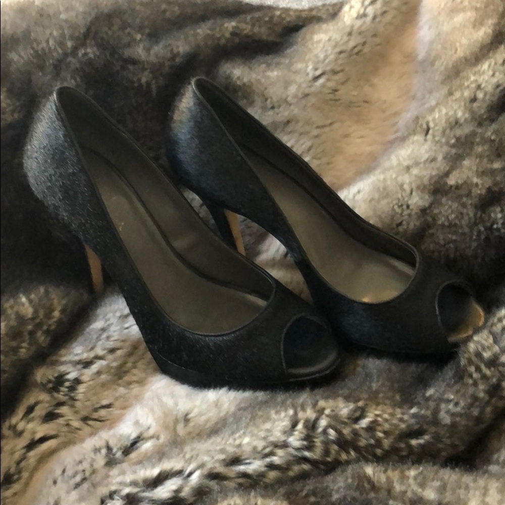 Cole Haan platform pump